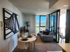 Broadbeach Business or Leisure